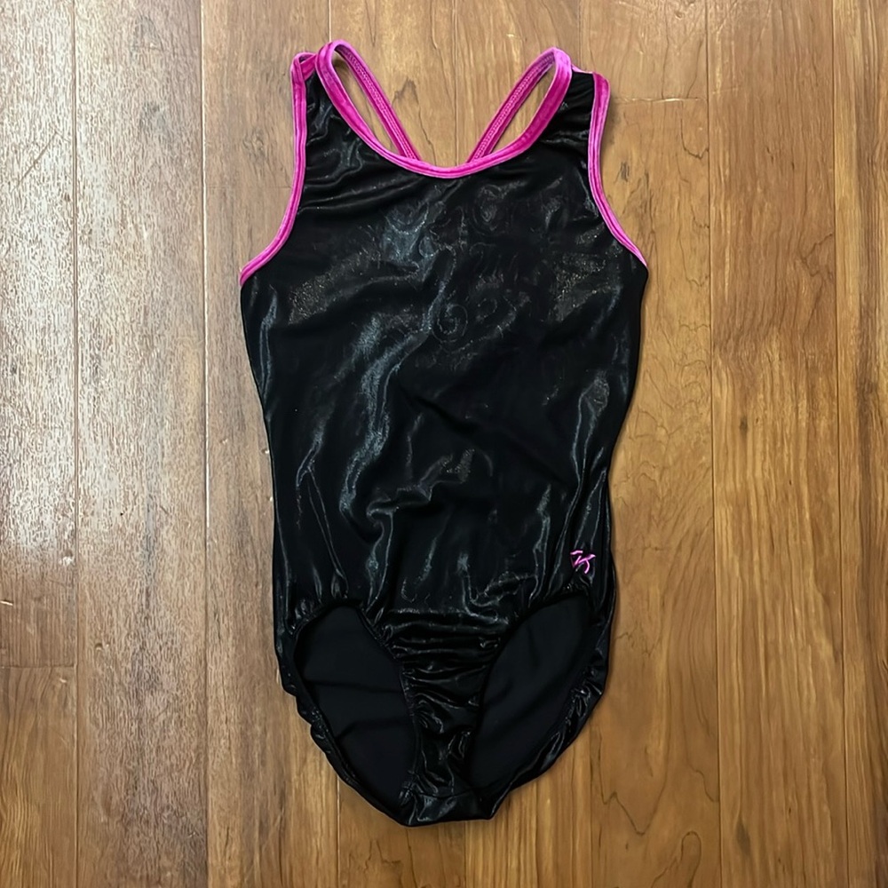GK Leotards Size Small Black and Pink Velvet Leotard